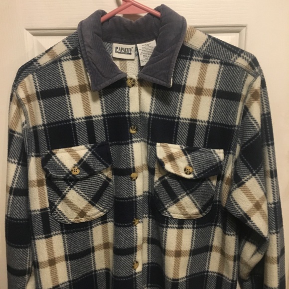 Flannel women’s button down shirt - Picture 2 of 5
